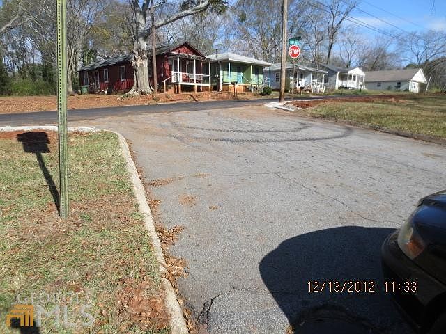 2nd image of 805 Westbrook St