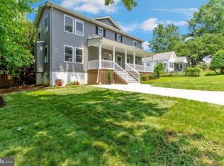 404 E Melbourne Ave, Silver Spring, MD 20901