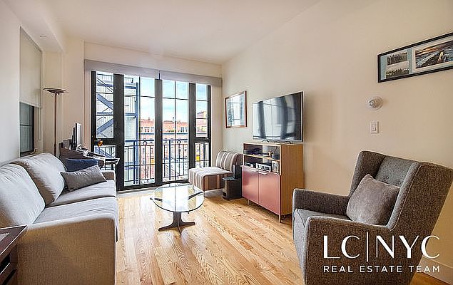1st image of 313 W 117th St #4