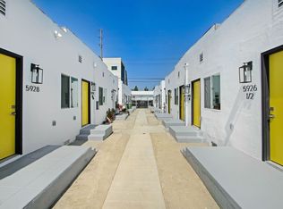 5926 S Hoover St, Los Angeles, CA 90044