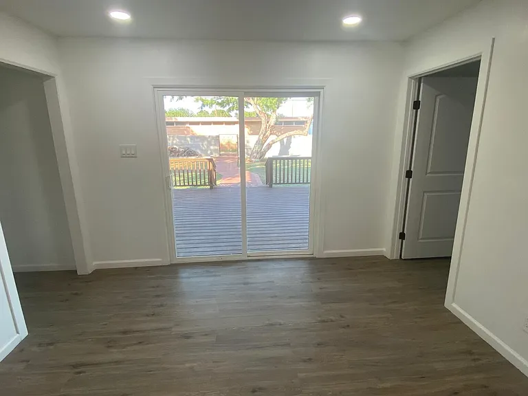 1506 Edwards St — Photo 30