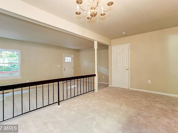 5th image of 18813 Summer Oak Ct