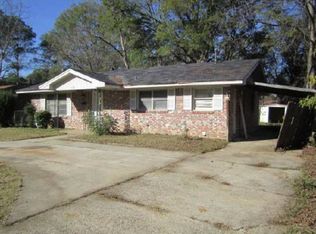 725 Warwick Dr, Montgomery, AL 36116
