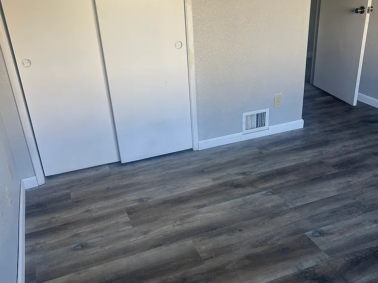 2140 Chrysler Dr #2 & 3 — Photo 15
