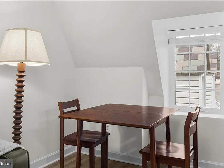 380 Broadview Ave #2 — Photo 7