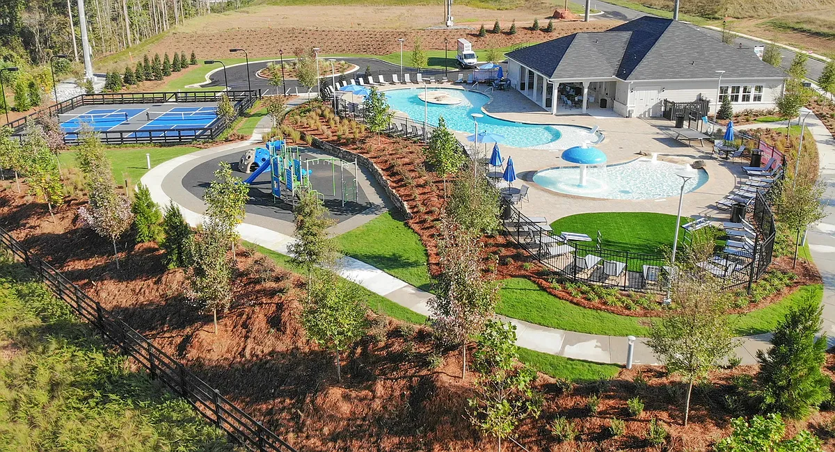 Building Photo - Kilough Pointe