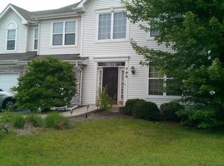 799 Brompton Ln, Bolingbrook, IL 60440