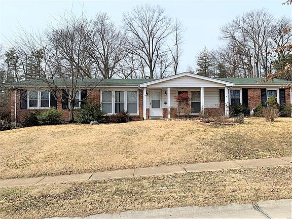 2nd image of 12401 Worthington Dr