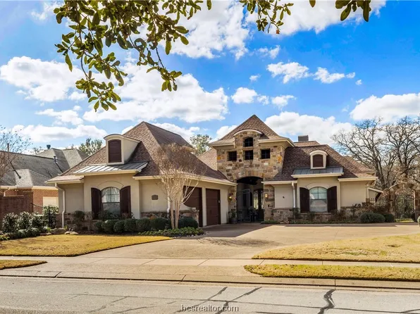 4311 Willowick Dr, Bryan, TX 77802