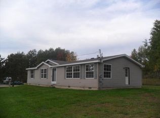 3104 Flynn Rd, Rose City, MI 48654