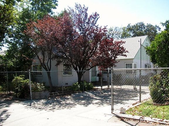 2nd image of 2287 Grove Ave