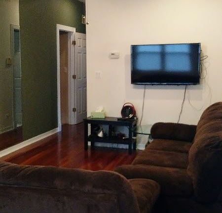 5th image of 4608 W Waveland Ave #2