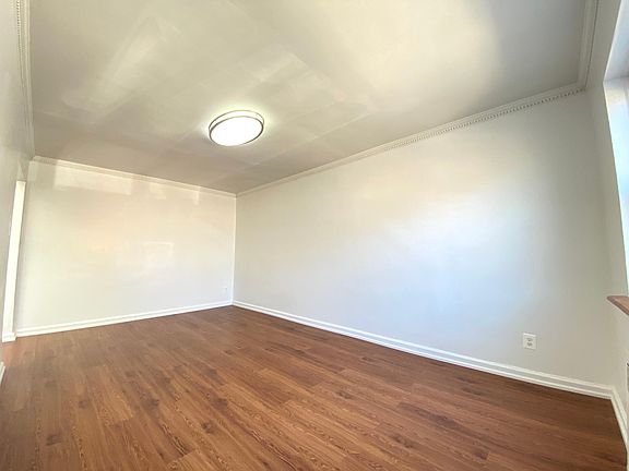 4th image of 1016 66th St #3F