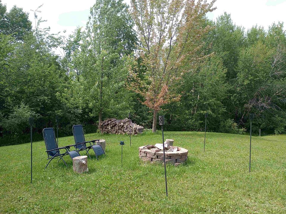 1st image of 1556 Manchester Way