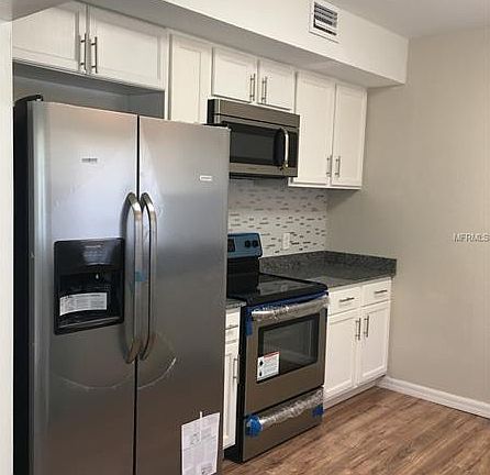 5th image of 5214 Fir Dr