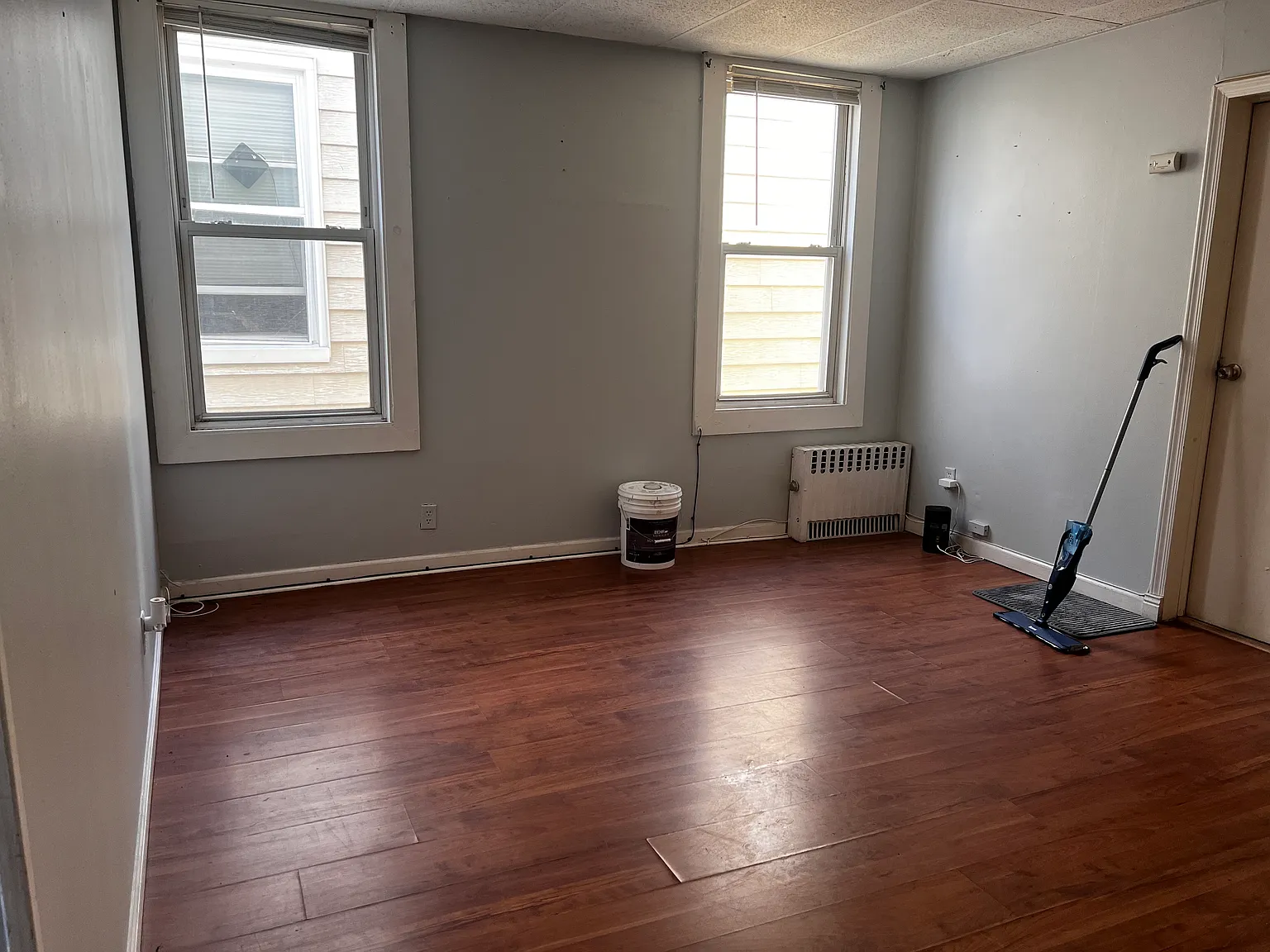 3 bed, $2,500 — Photo 1