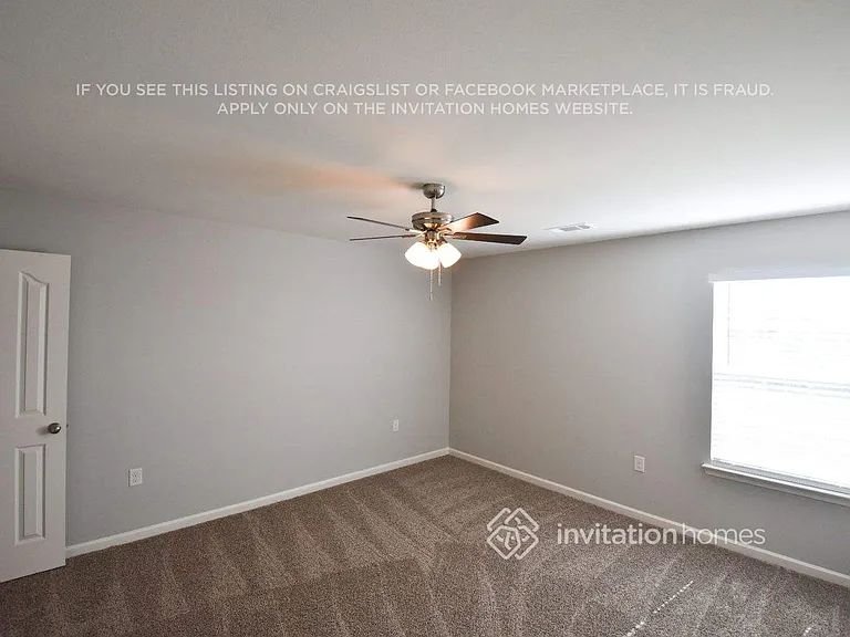 1719 Eastway Dr — Photo 9