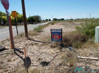 28 W Grand Ave, Artesia, NM 88210