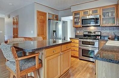 5th image of 4970 Vicksburg Ln