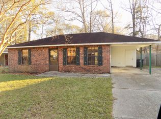 16924 Kenton Ave, Greenwell Springs, LA 70739