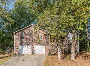 44 King Arthur Ct, Dallas, GA 30157