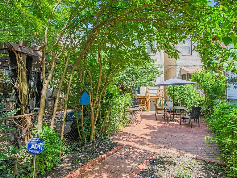 1373 N Carolina Ave NE — Photo 48