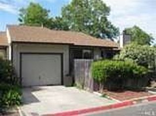 718 Agnew Pl, Santa Rosa, CA 95401