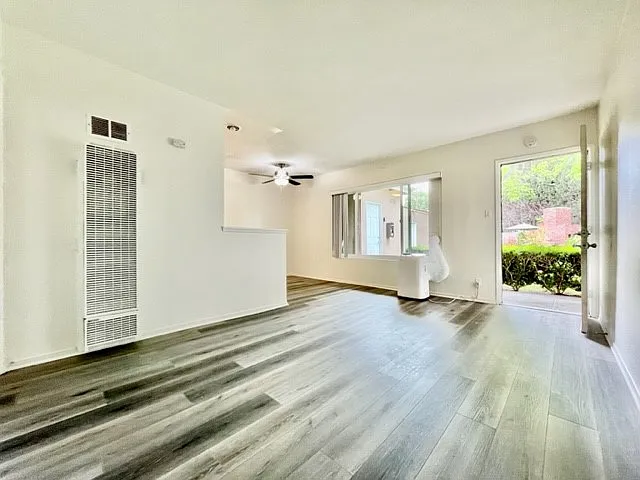 1811 W Sallie Ln #C10 — Photo 22