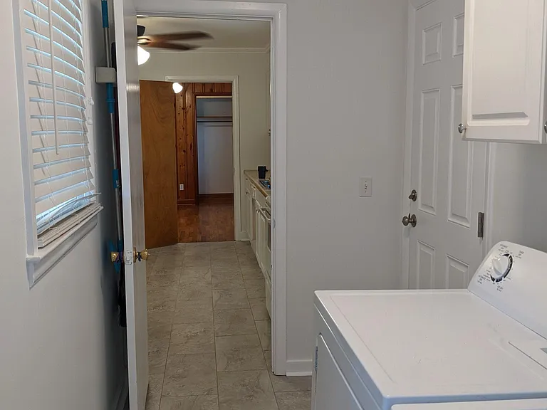 420 Pine Hills Dr — Photo 9