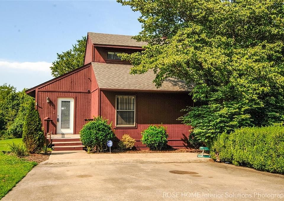 1st image of 13920 Cascade Cir