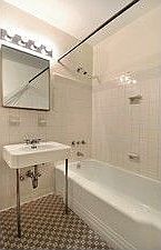 5th image of 315 E 72nd St APT 2F