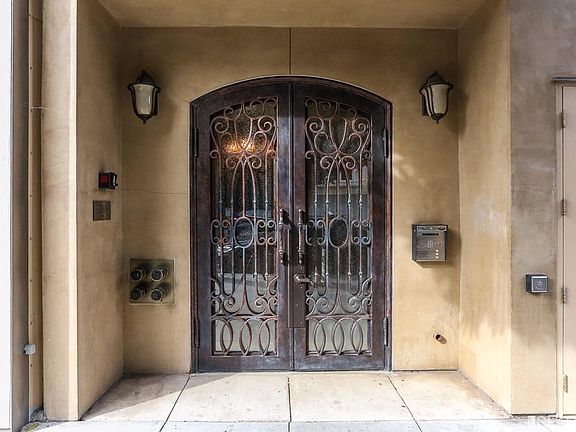 2nd image of 3620 19th St Unit 26
