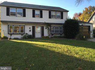 39 Hadley Ln, Willingboro, NJ 08046