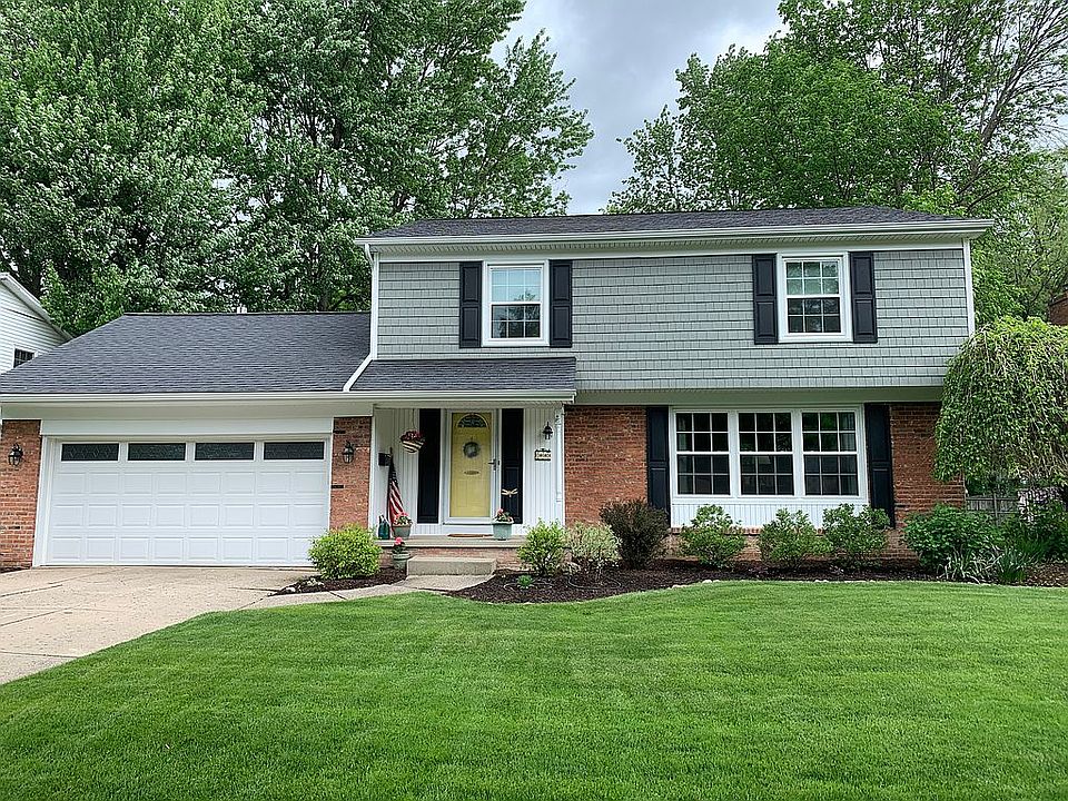 1st image of 360 Countryside Ln