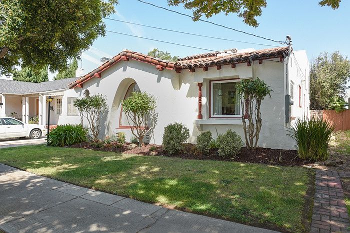 1st image of 612 Oakes Blvd