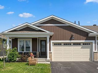 791 Coast Cir, Ottawa, ON K4M 0N3