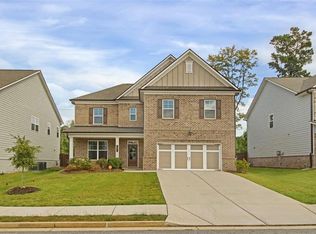 1563 Dover Creek Ln, Lawrenceville, GA 30045