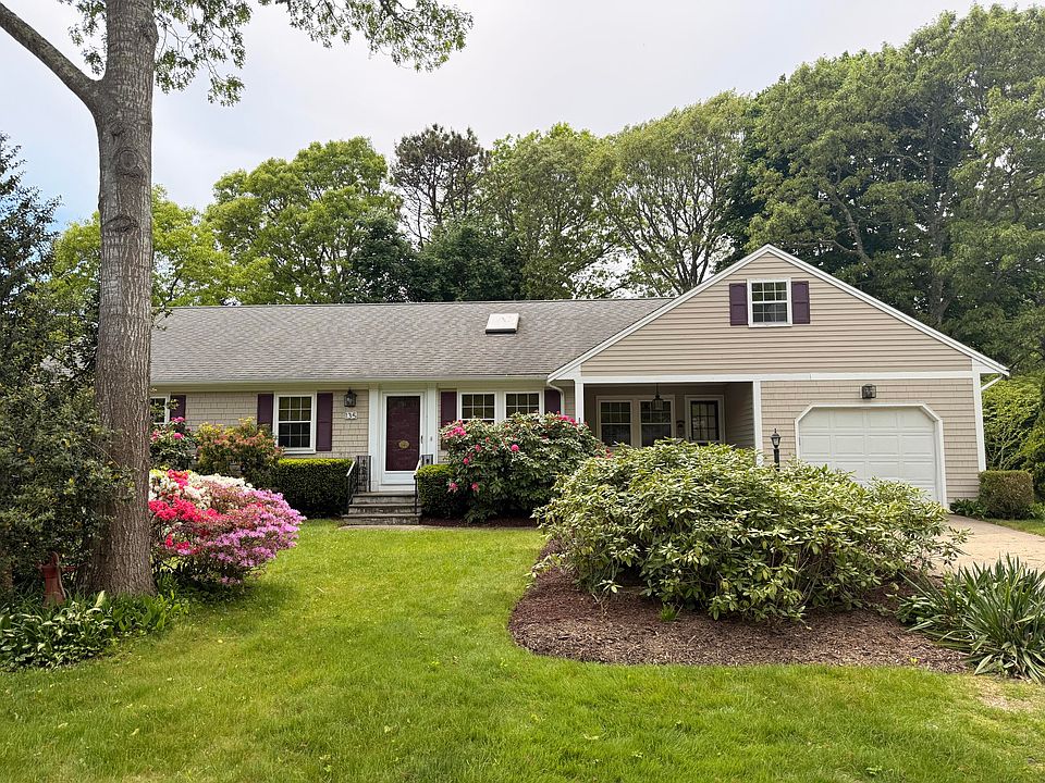 1st image of 135 Diane Avenue