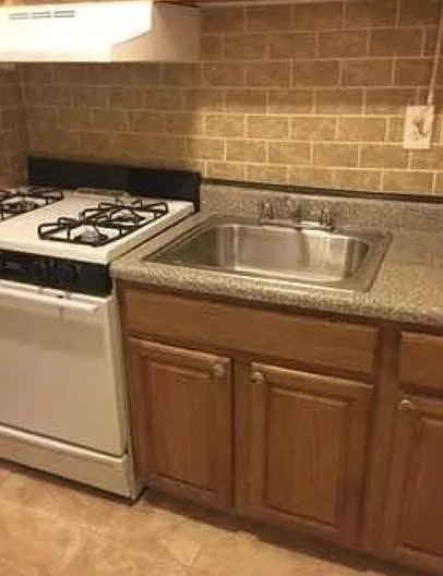 113 Lincoln Ave #6A