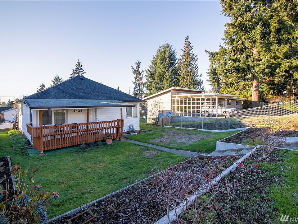 1st image of 8428 Yakima Ave