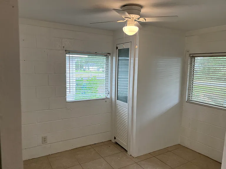5439 Ornacor Ave — Photo 41