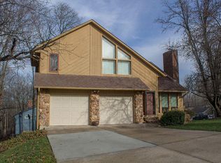 3405 Bourbon St, Columbia, MO 65203