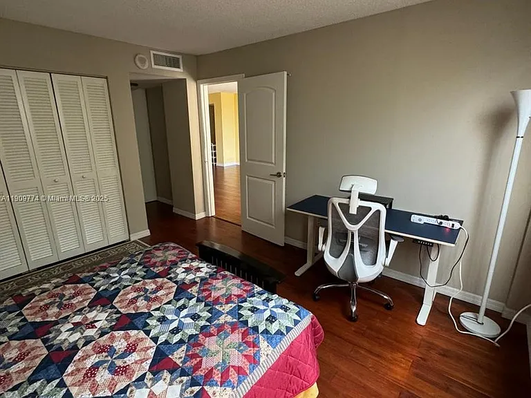 1833 S Ocean Dr #308 — Photo 12