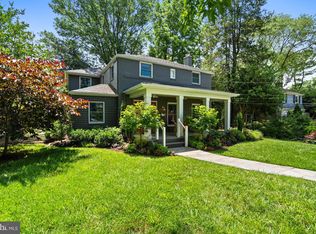 5313 Wakefield Rd, Bethesda, MD 20816