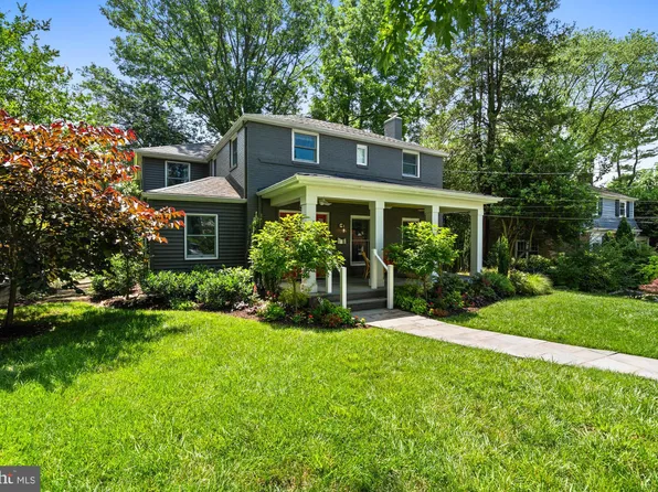 5313 Wakefield Rd, Bethesda, MD 20816