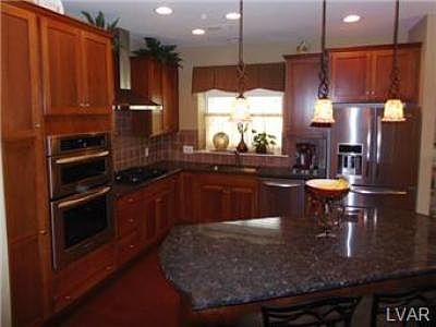 5th image of 6535 Betsy Ross Cir
