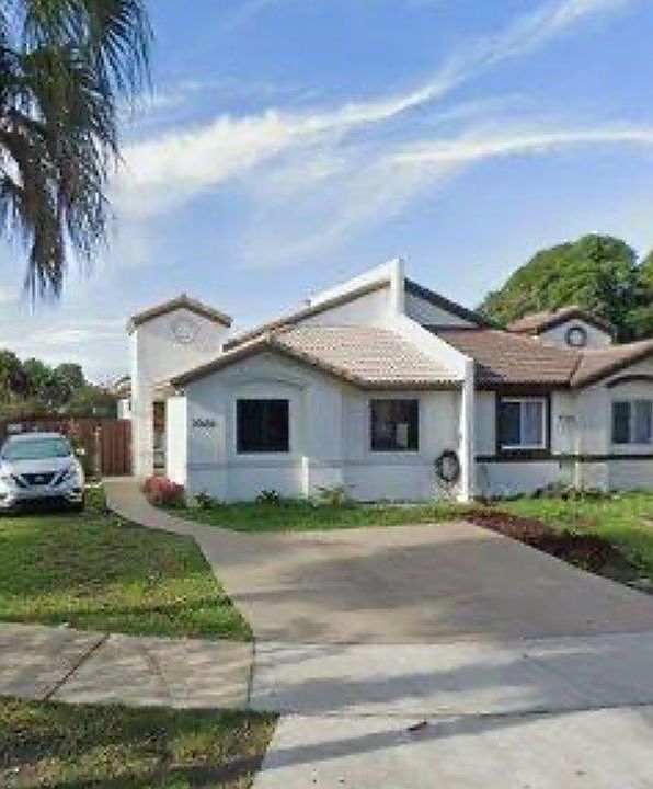 1st image of 20654 SW 93rd Ave