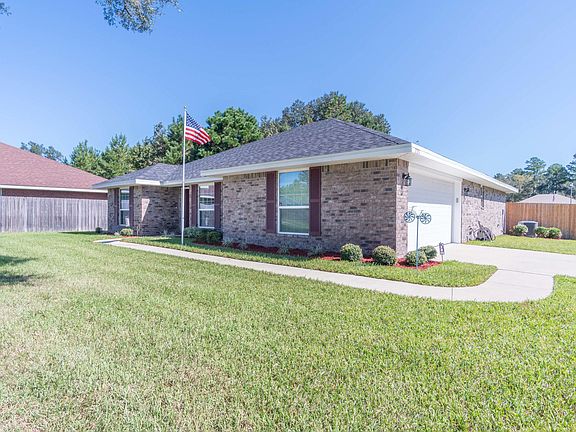 3rd image of 2321 Bur Oak Pl