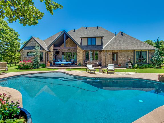 4th image of 4603 Kamran Ct