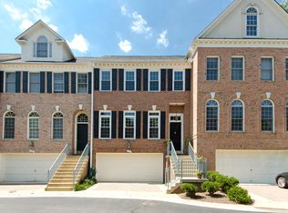 158 Rees Pl, Falls Church, VA 22046